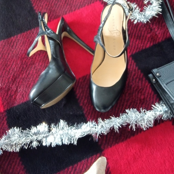 Ivanka Trump Shoes - Ivanka Trump Heels, Amazing Condition! Platform